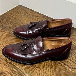 Allen Edmonds Cannondale Burgundy Kiltie Tassel Loafers - Size 9.5 B